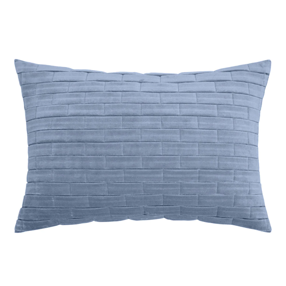 ARLO 16X22 PILLOW OCEAN BLUE