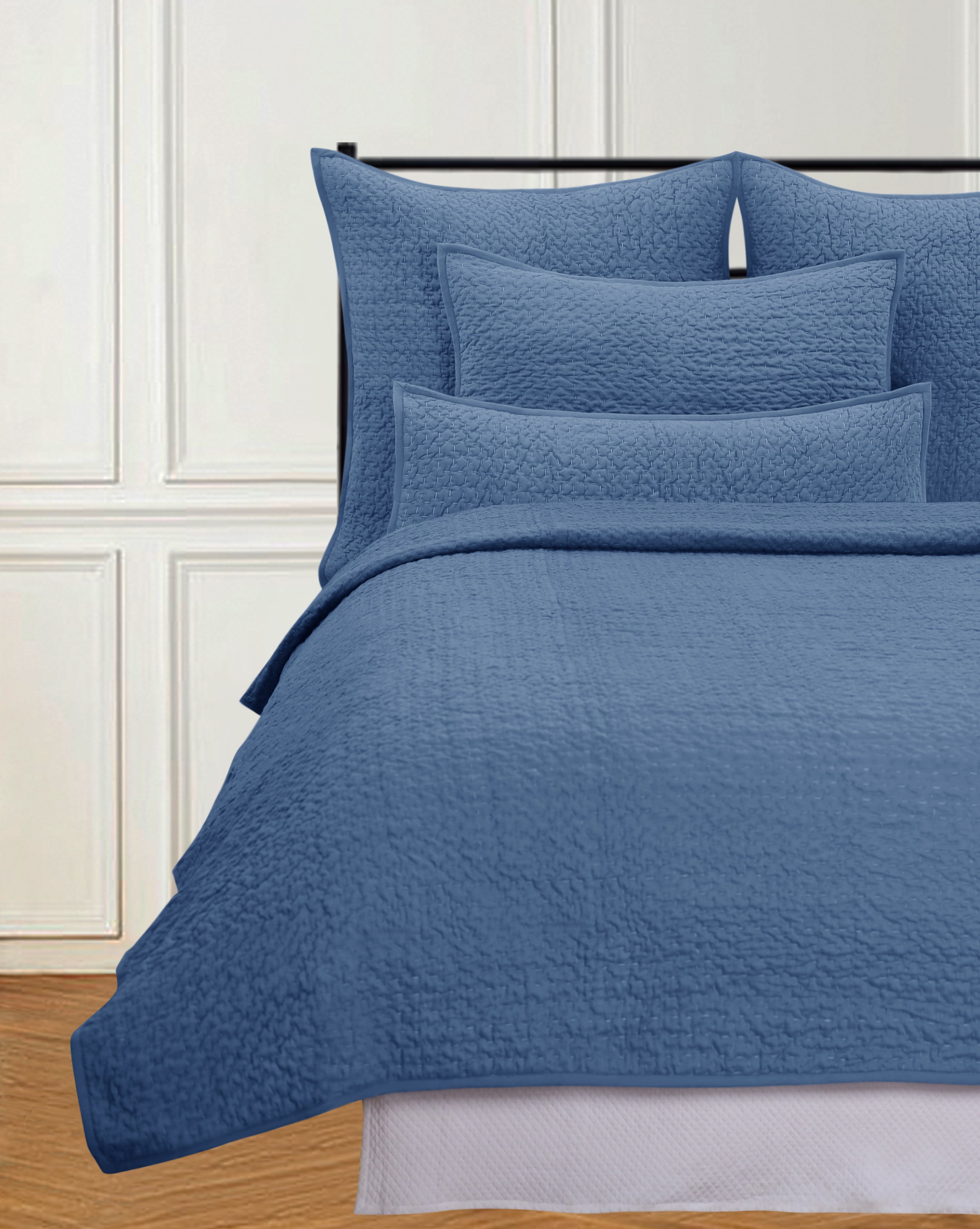 BRIELLE KING QUILT OCEAN BLUE