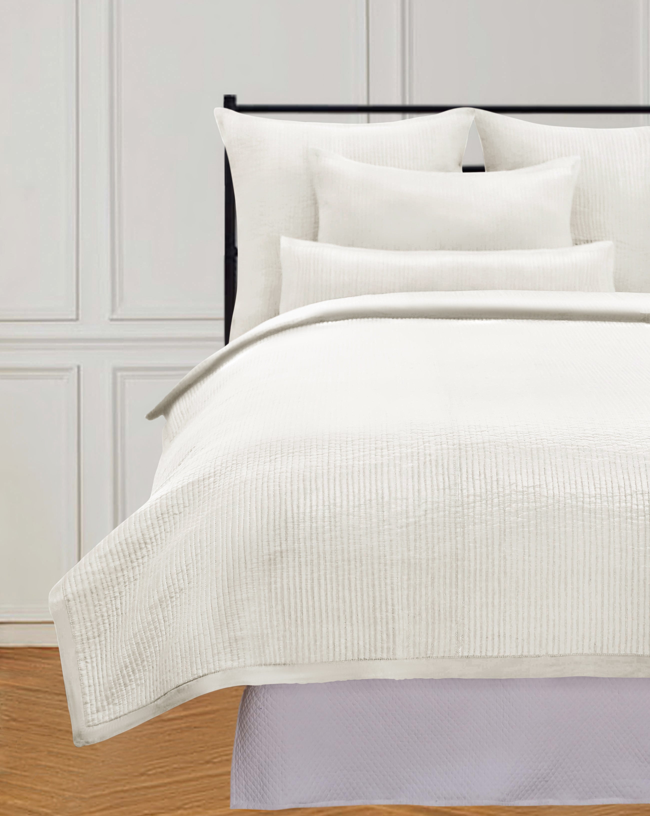 COLE QUEEN QUILT SOFT SILVER