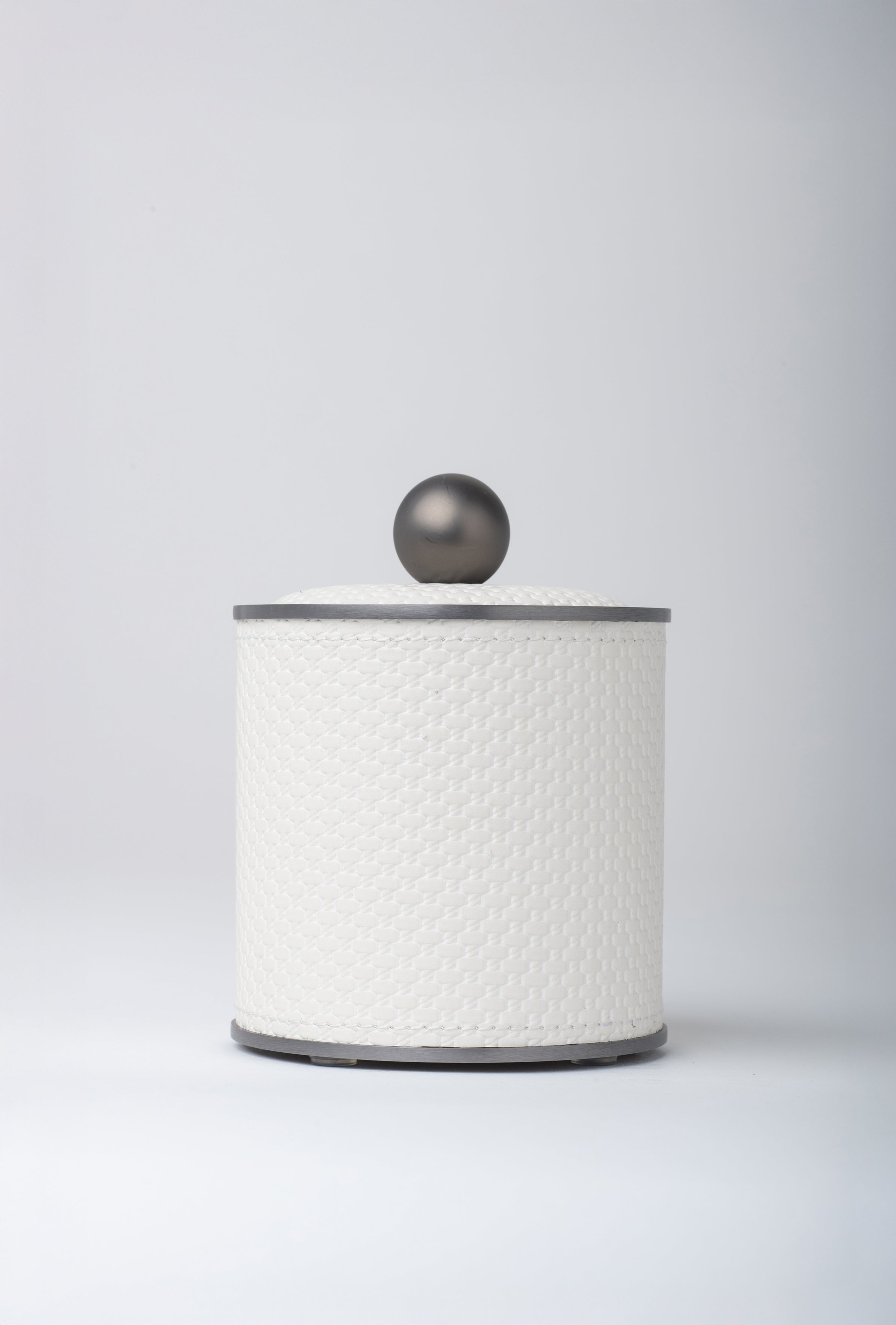 Linen Loom Bathroom Accessory Set - Brushed Brass