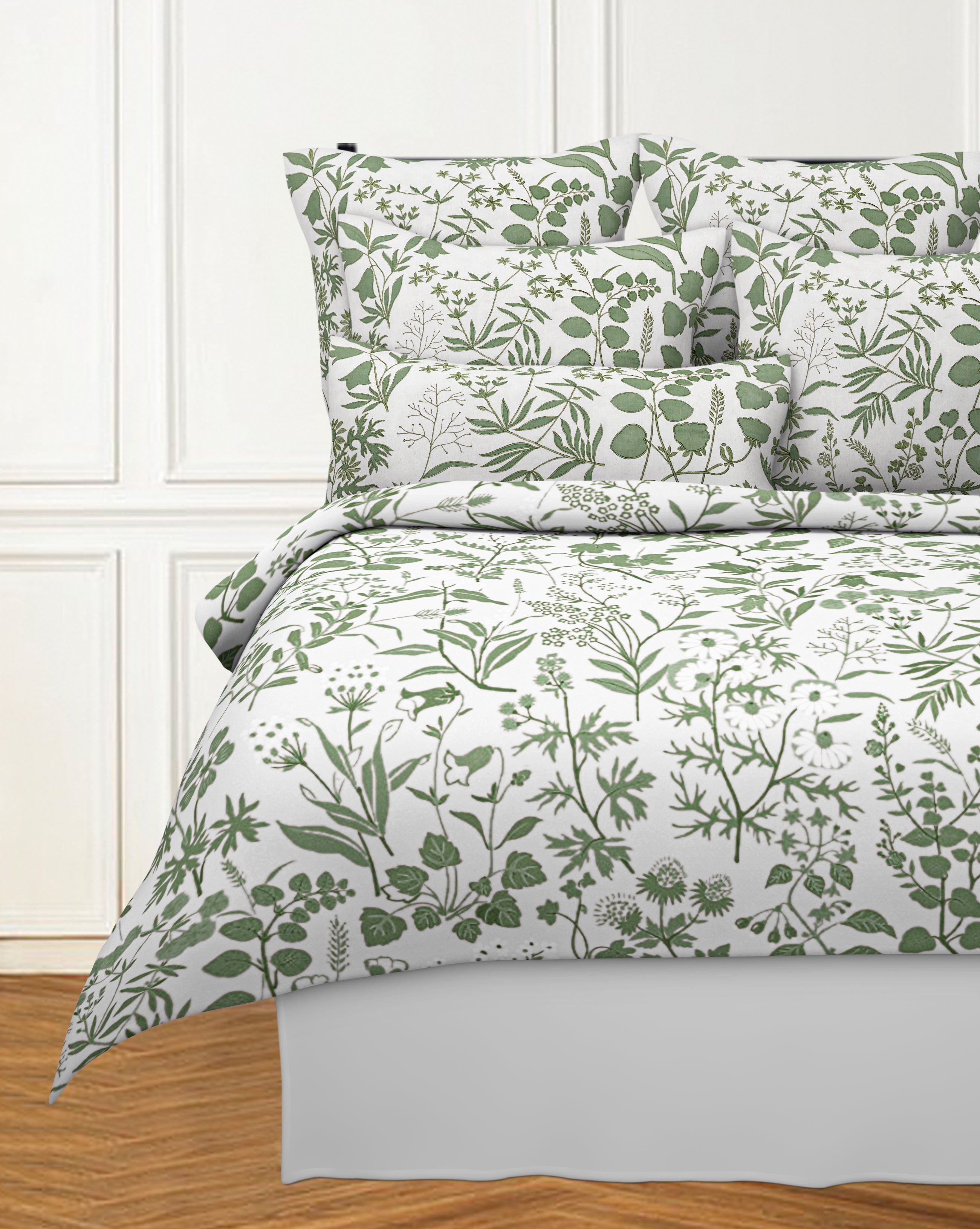 MEADOW QUEEN DUVET WHITE W/ SAGE GREEN