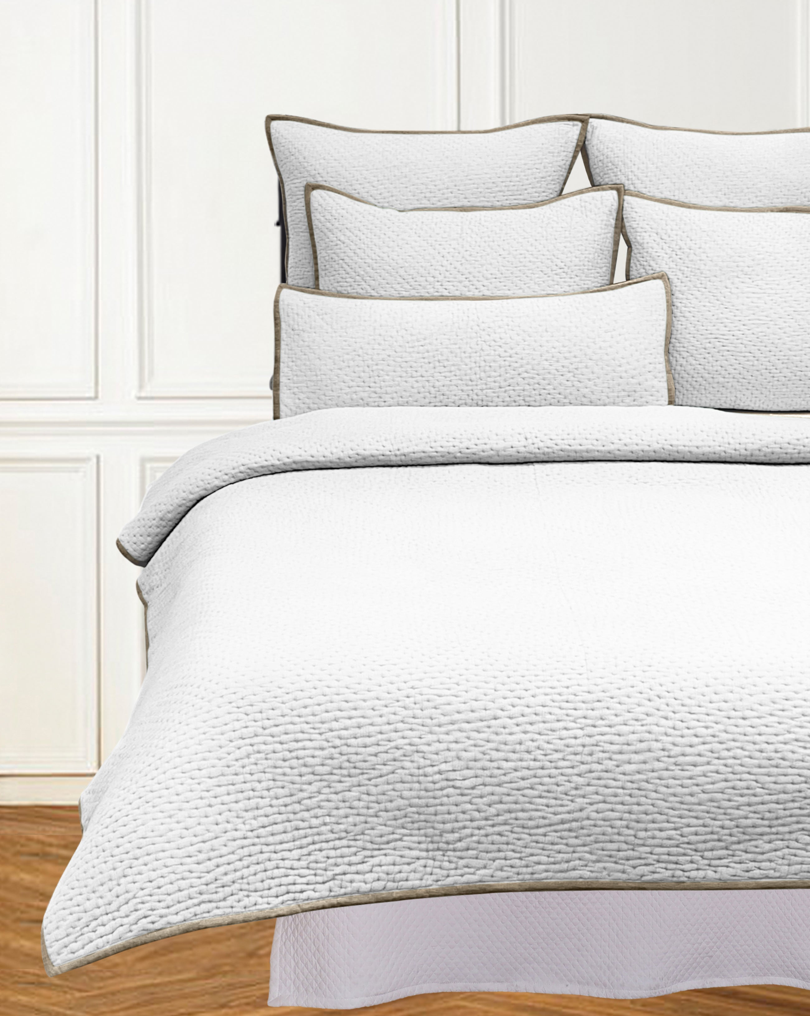 NYLE QUEEN QUILT SAGE GREEN