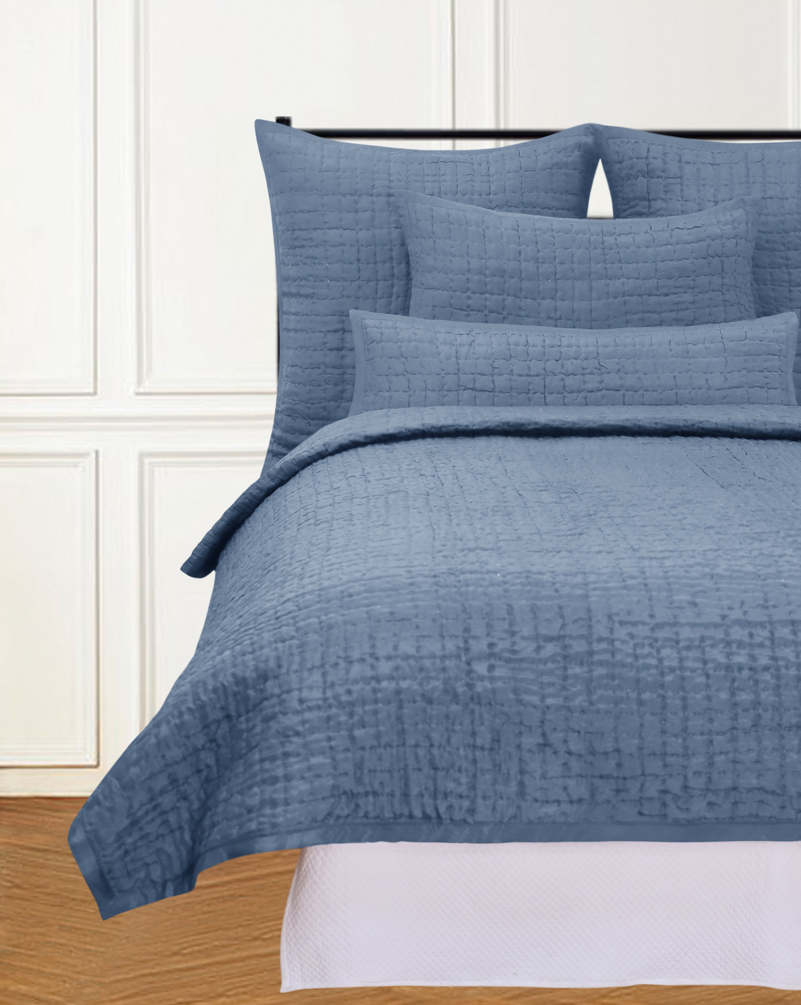 SYDNEY QUEEN QUILT OCEAN BLUE