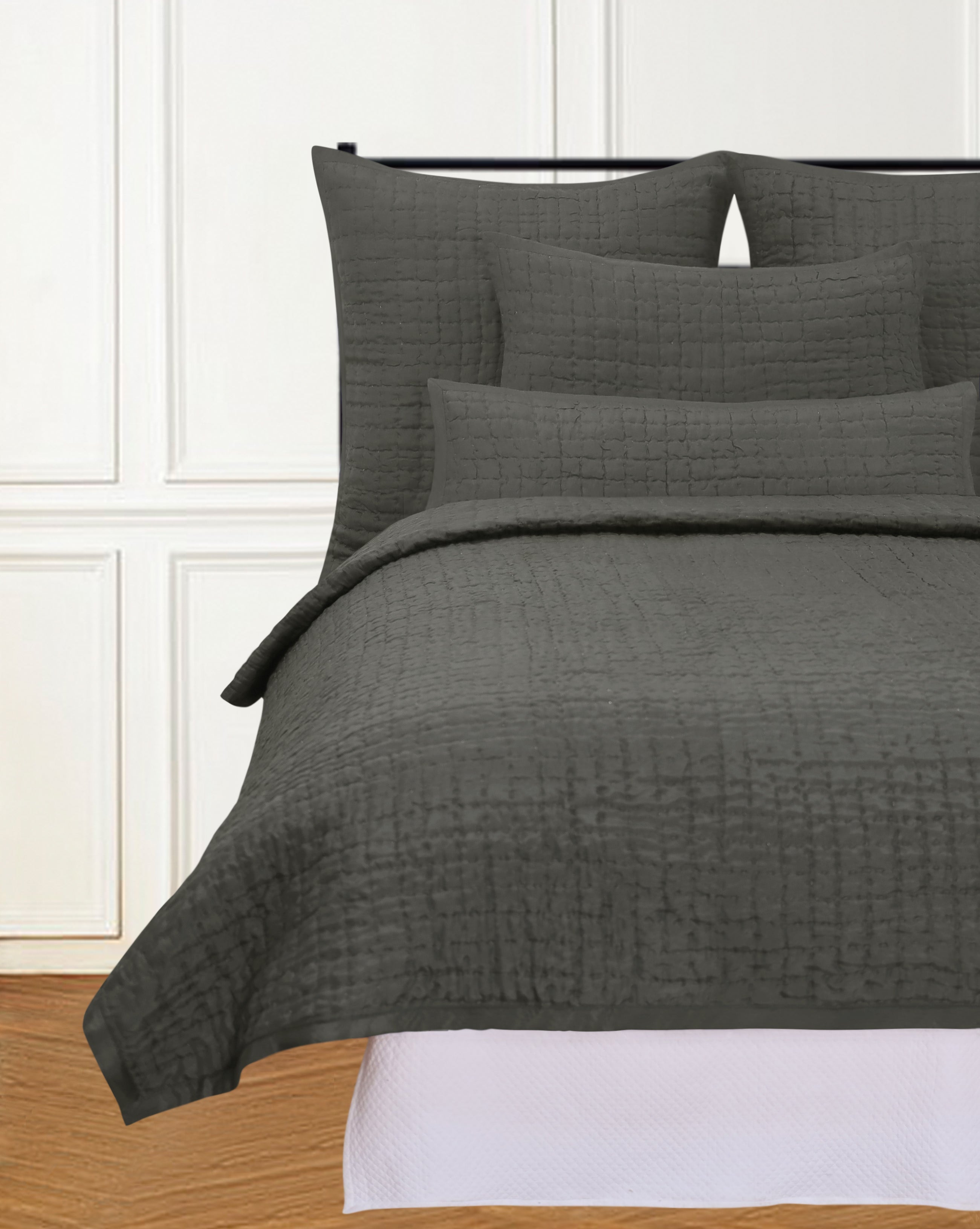 SYDNEY TWIN QUILT CHARCOAL