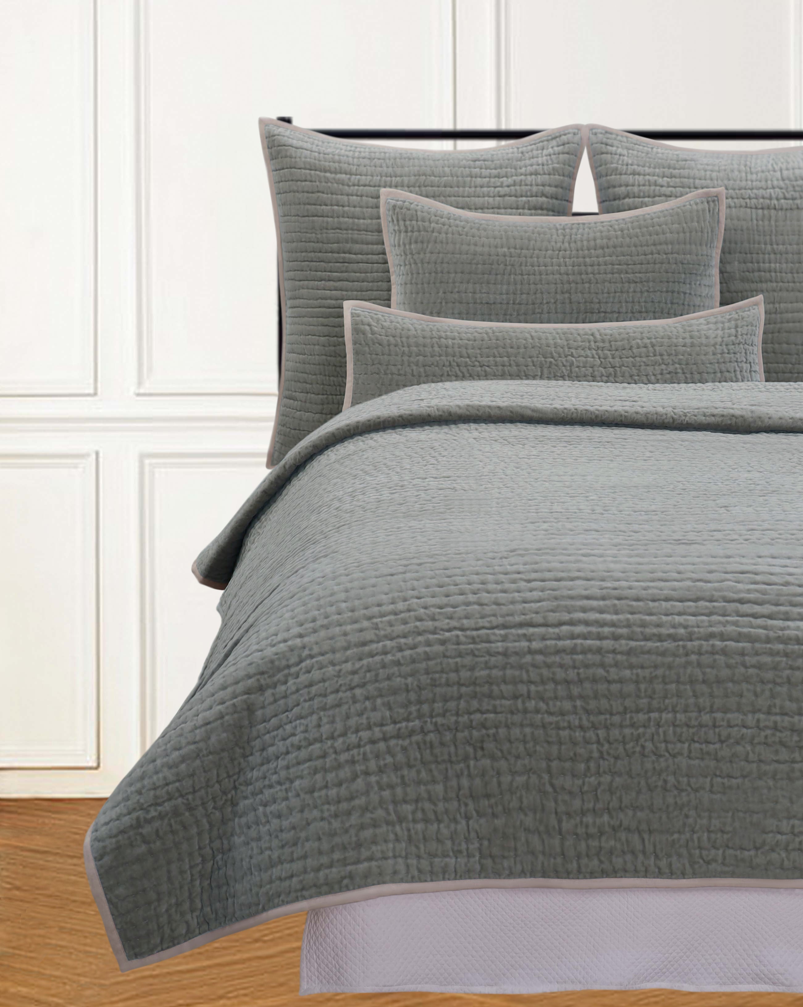 TAYLOR KING QUILT GREY
