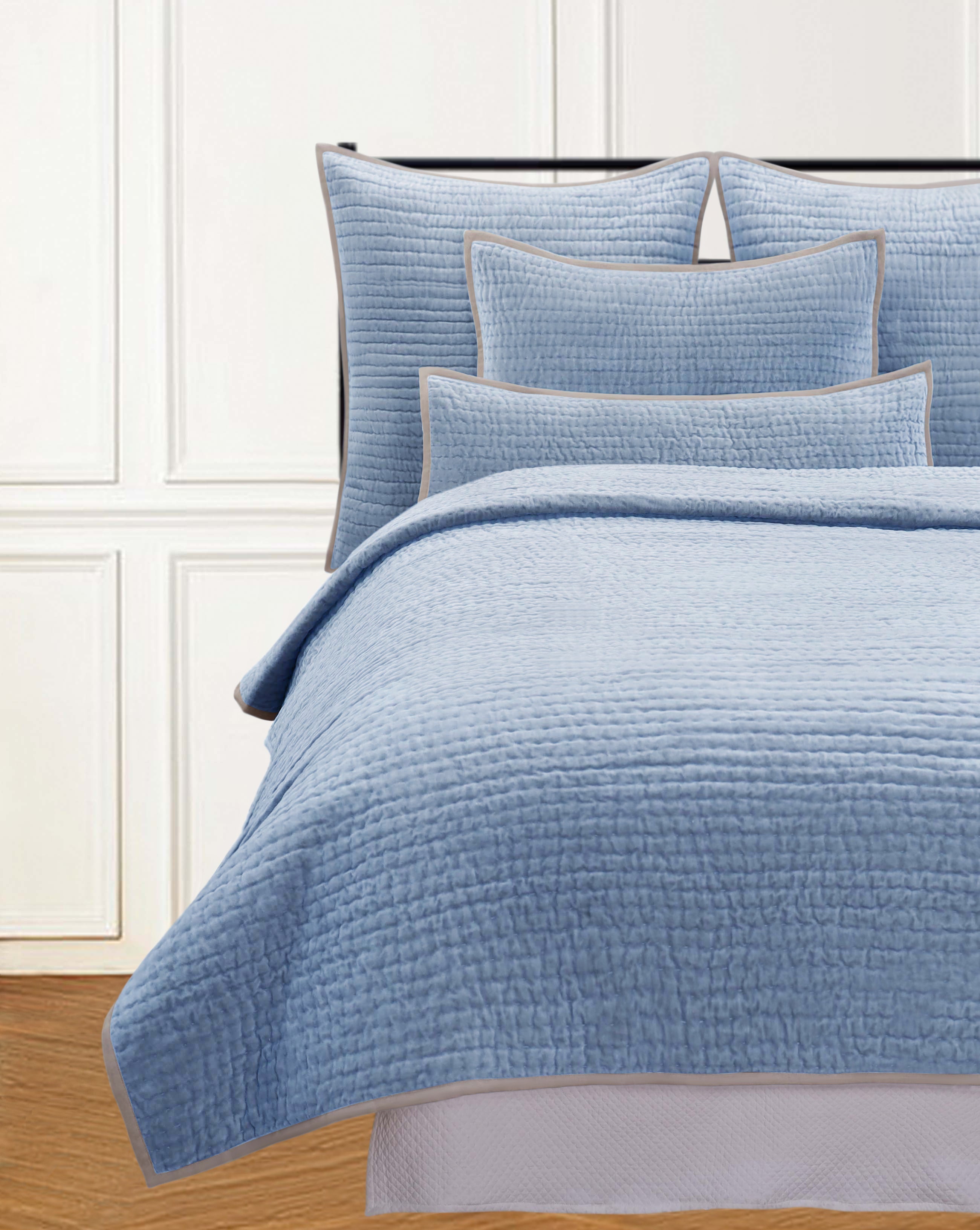 TAYLOR QUEEN QUILT OCEAN BLUE