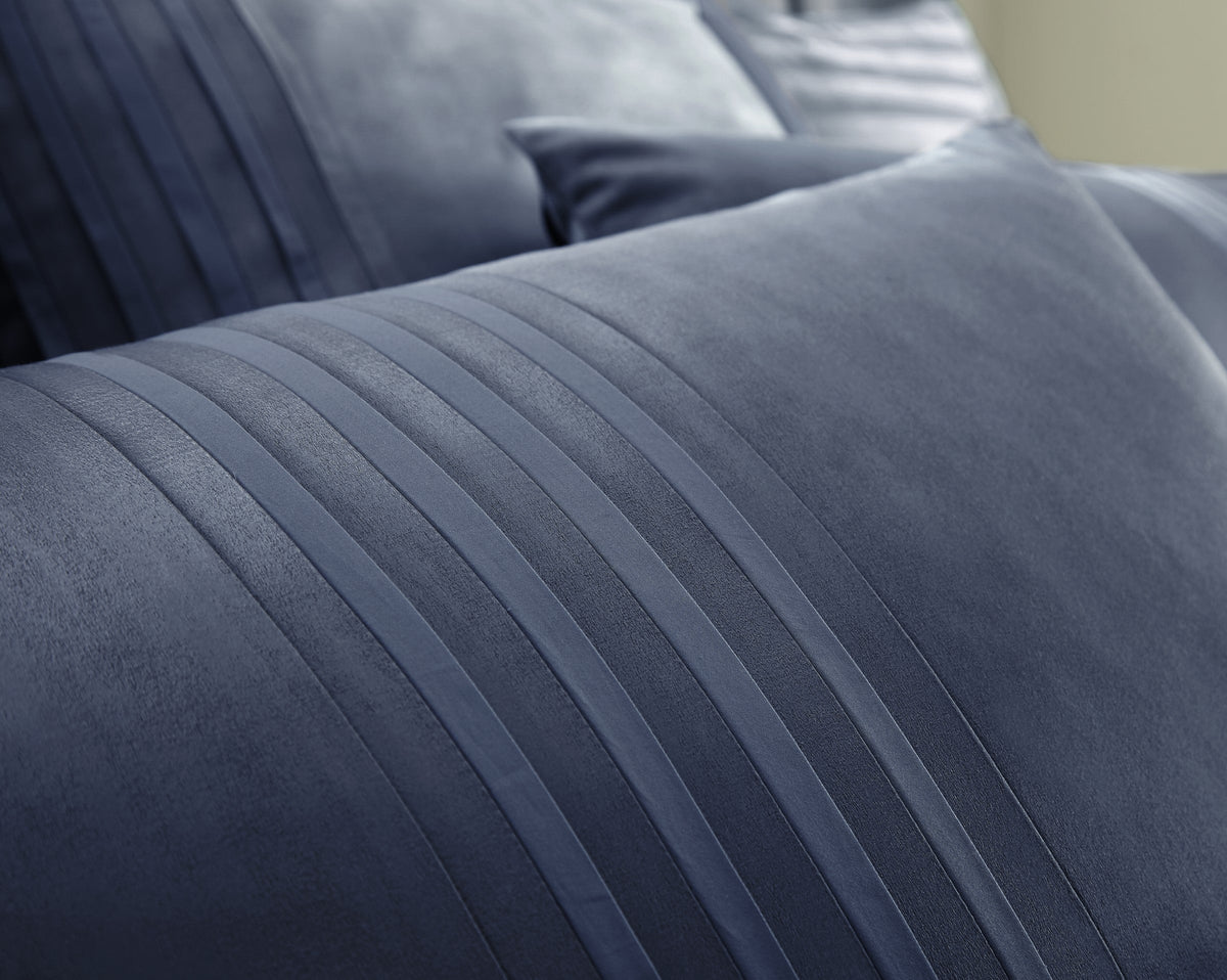 The Plains White and Cool Sage