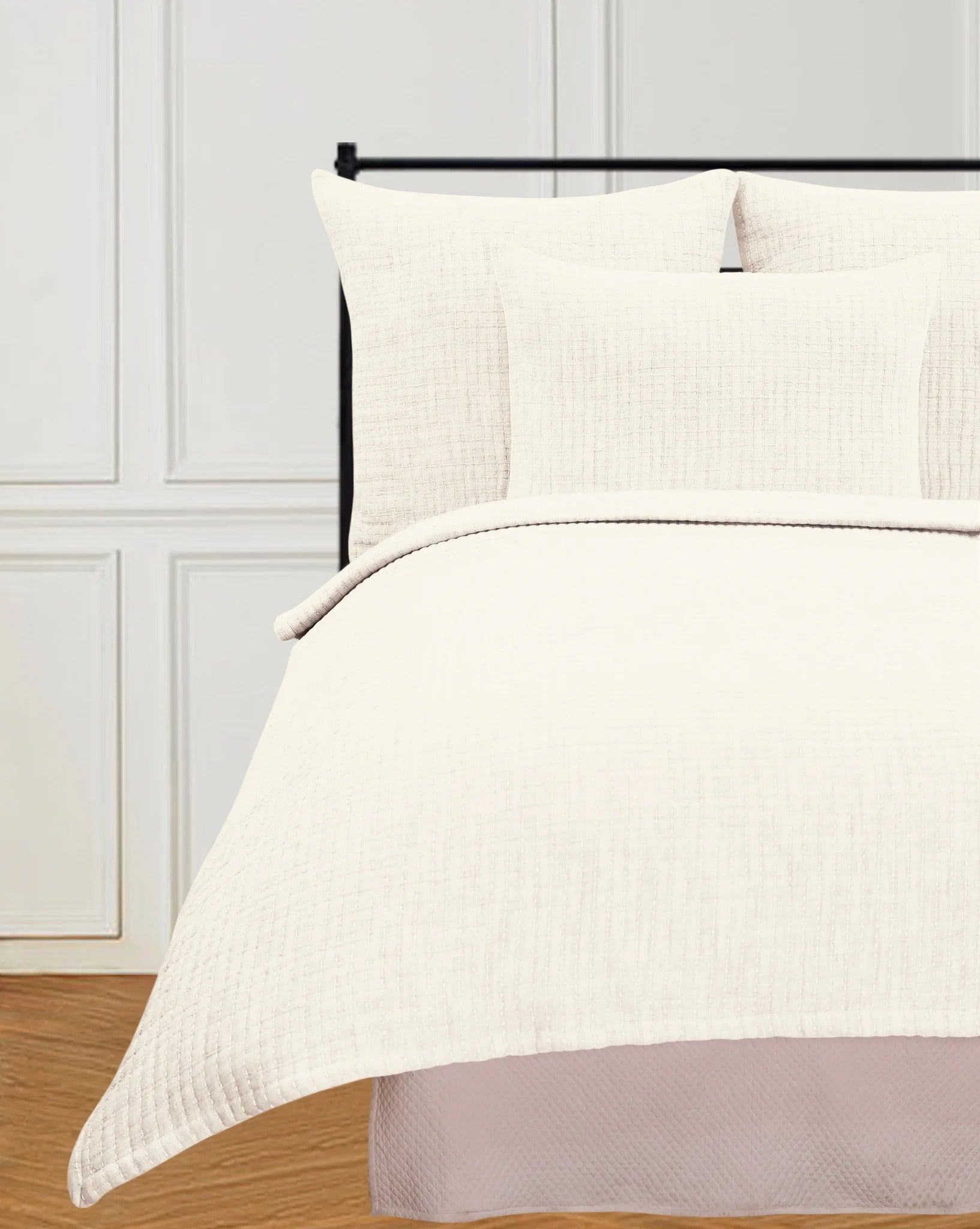 BRAYDEN QUEEN COVERLET WHITE