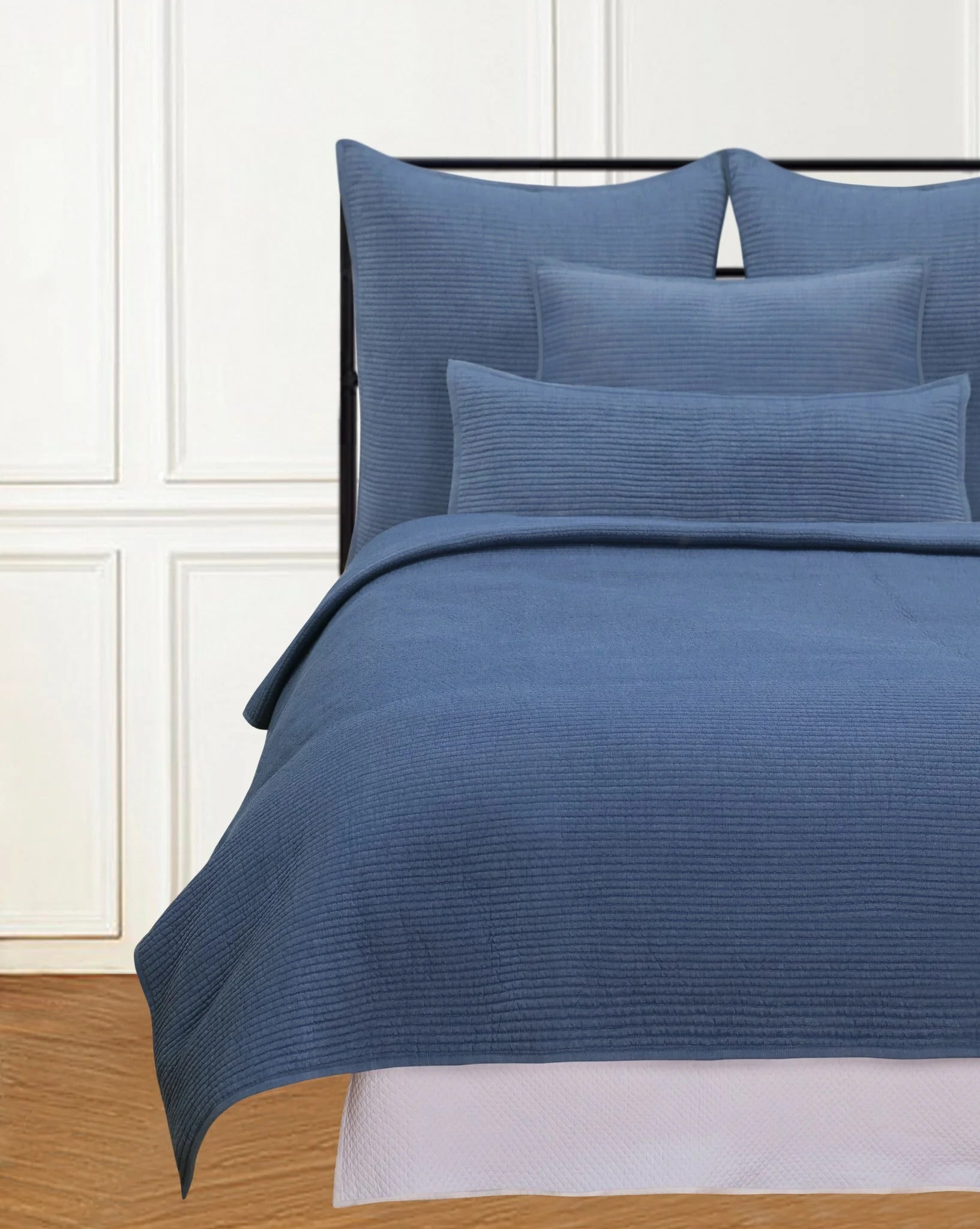 SOREN QUEEN QUILT OCEAN BLUE